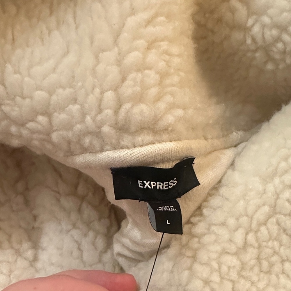 Express Cream Teddy Jacket - Picture 3 of 3